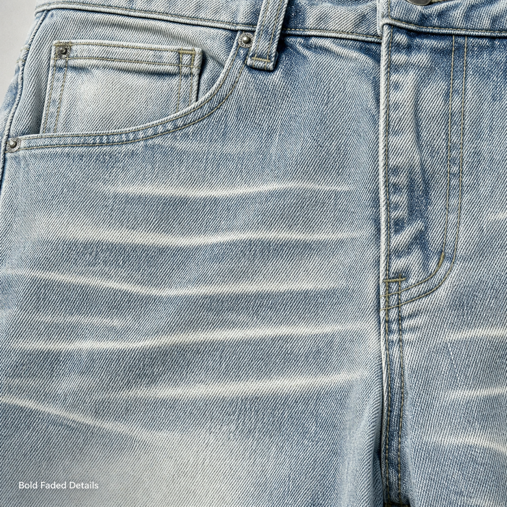Men's Distressed Flared Jeans With Vintage Lightning Wash Effect_voghion.com